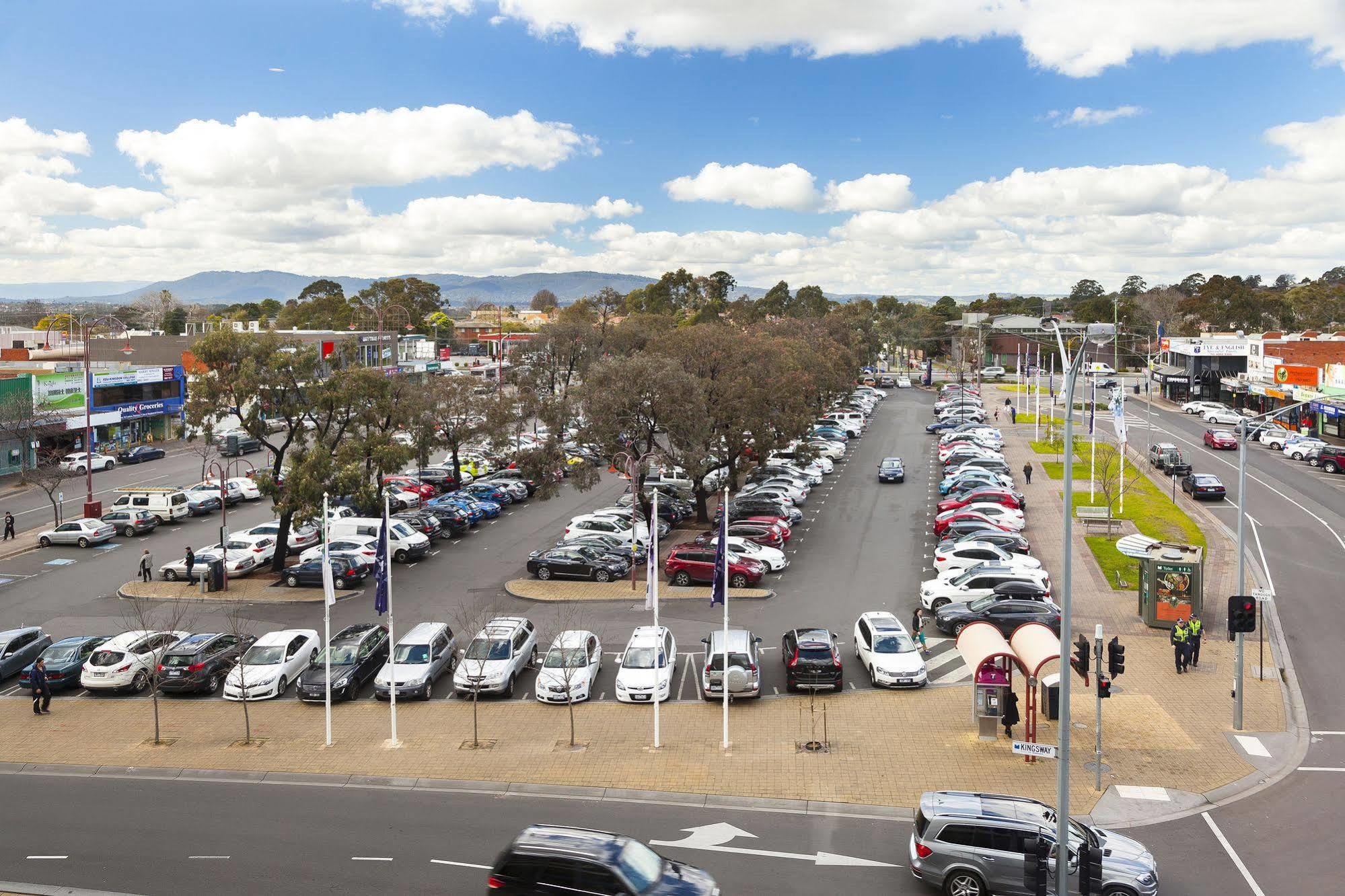 Park Avenue - Ikon Glen Waverley Exterior photo